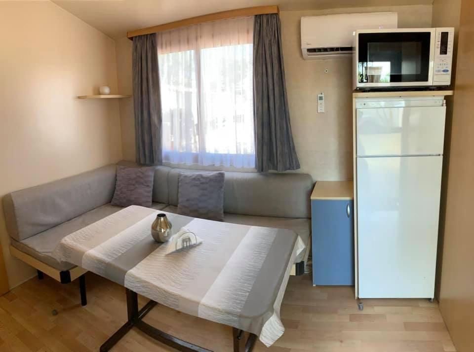 Coral Mobile Home Privlaka  Luaran gambar